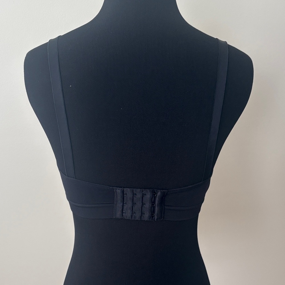 Black Wireless Nursing Bra - Picture 9 of 14